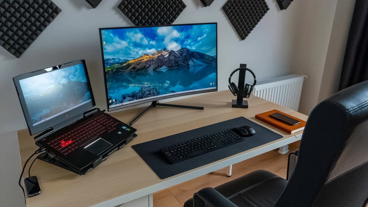 استفاده از نمایشگر کنار لپ تاپ