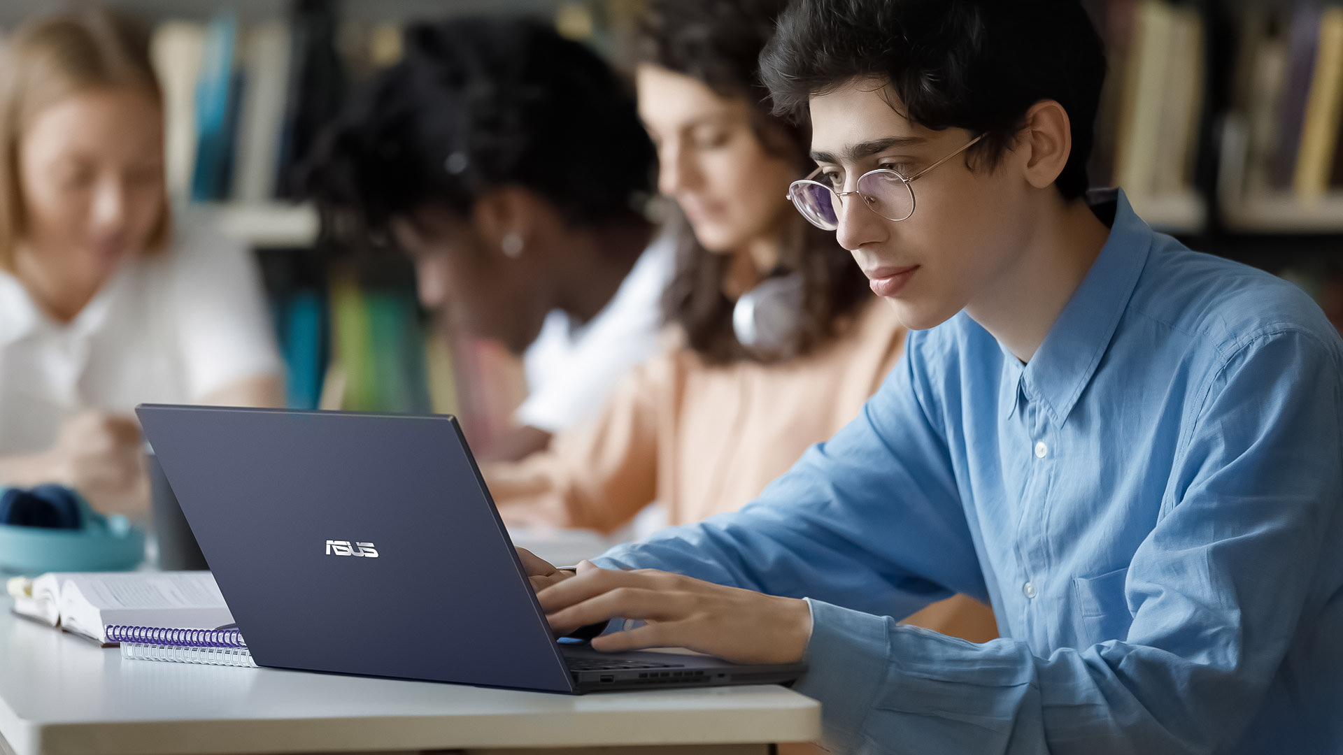 ExpertBook B3 Flip