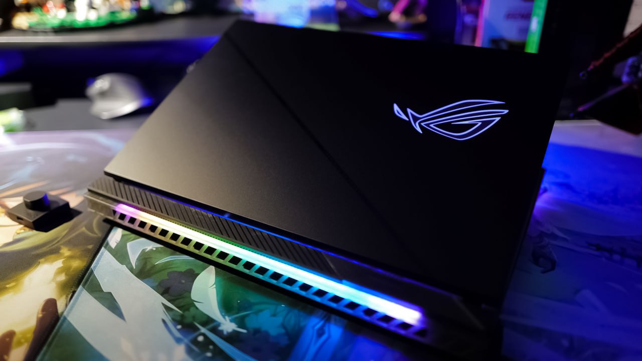 ROG Strix Scar 16